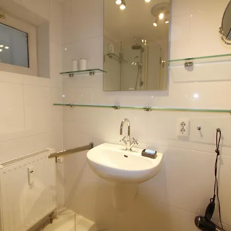 Apartment Feldmarkstrasse 4 A